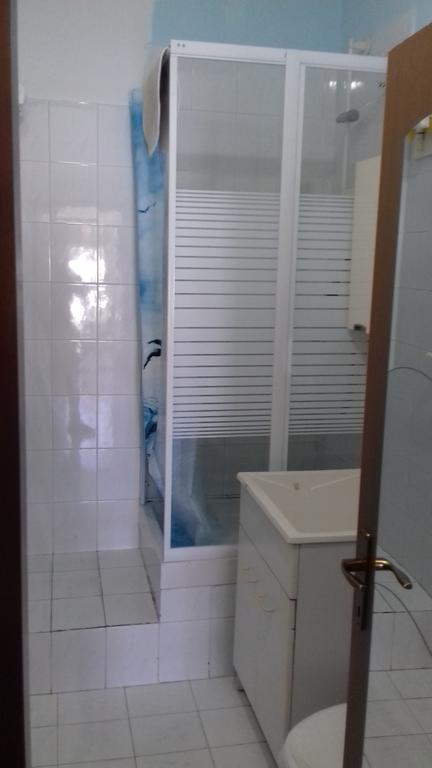 2 Bedrooms Appartement At Pescara 300 M Away From The Beach With Balcony And Wifi Exterior photo