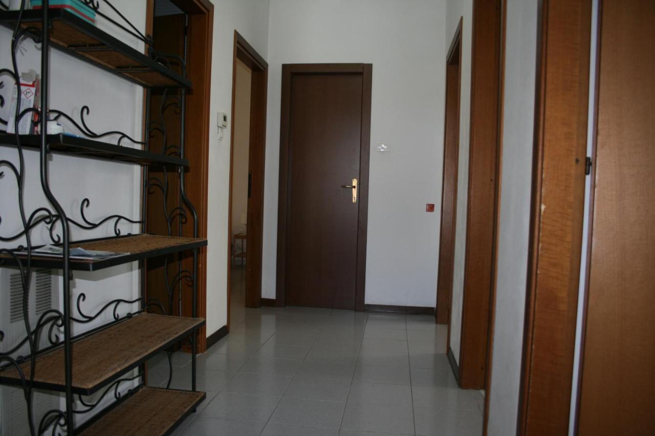 2 Bedrooms Appartement At Pescara 300 M Away From The Beach With Balcony And Wifi Exterior photo